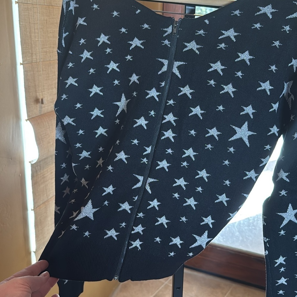 Lucy Paris Shiny Star Black Silver Sweater Size Medium - Picture 7 of 7